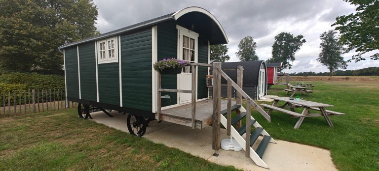 Glamping in Nederland: comfortabel kamperen in eigen land