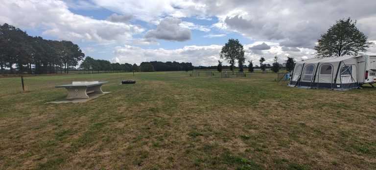 Kamperen bij de boer in Brabant: rust op het platteland