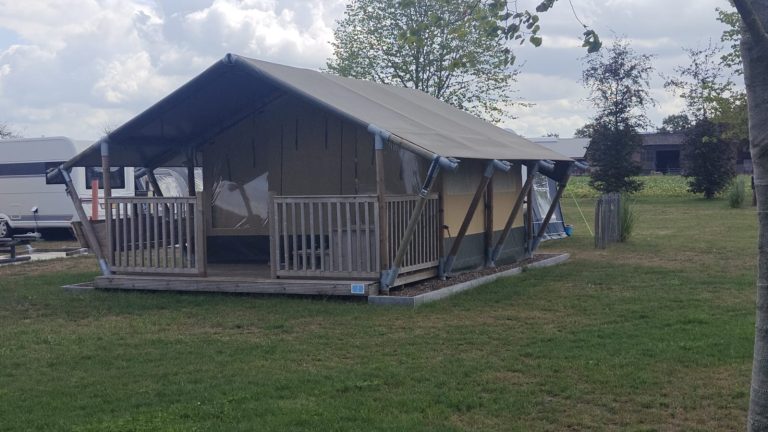 Overnachten in een safaritent: ruim en avontuurlijk glampen